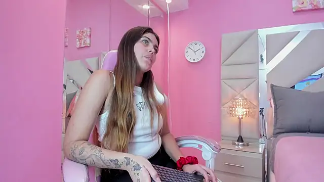 Snapshot of isabel_09 chatting on 23, 6, 2026 isabel 09 online show from 23, 6, 2026