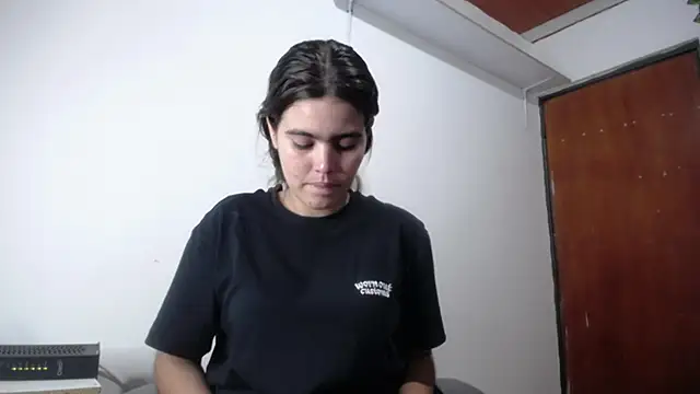 Snapshot of isabel_09 chatting on 22, 10, 2025 isabel 09 online show from 22, 10, 2025