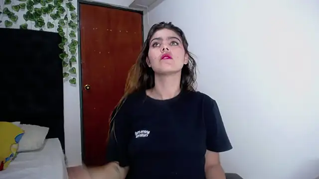 Snapshot of isabel_09 chatting on 15, 11, 2025 isabel 09 online show from 15, 11, 2025