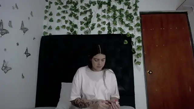 isabel 09 online show from 6, 4, 2026