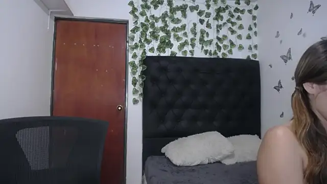 Snapshot of isabel_09 chatting on 30, 10, 2025 isabel 09 online show from 30, 10, 2025