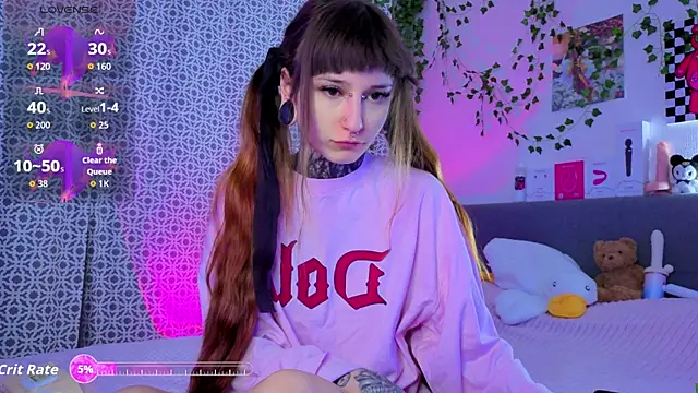 Snapshot of LilithPoison chatting on 26, 4, 2026 LilithPoison online show from 26, 4, 2026