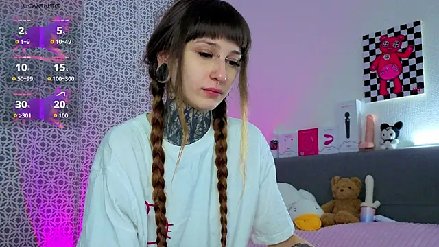 LilithPoison online show from 13, 3, 2026