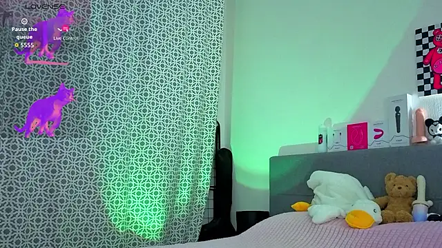 LilithPoison online show from 6, 3, 2026