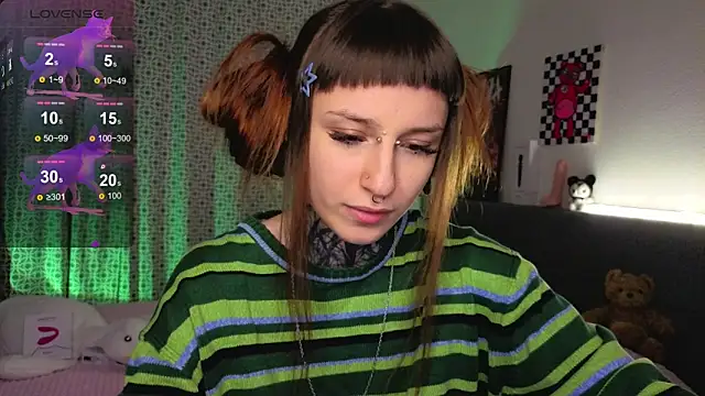 LilithPoison online show from 14, 11, 2025