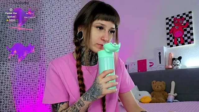 LilithPoison online show from 26, 2, 2026