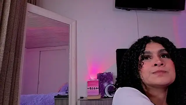 Snapshot of missvaneblake chatting on 7, 5, 2026 missvaneblake online show from 7, 5, 2026