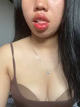 Snapshot of Rose-babyx chatting on 12, 7, 2026 Rose-babyx online show from 12, 7, 2026
