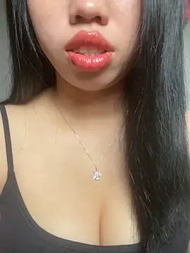 Snapshot of Rose-babyx chatting on 11, 5, 2026 Rose-babyx online show from 11, 5, 2026