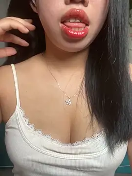Snapshot of Rose-babyx chatting on 18, 5, 2026 Rose-babyx online show from 18, 5, 2026