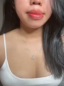 Snapshot of Rose-babyx chatting on 13, 6, 2026 Rose-babyx online show from 13, 6, 2026