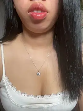 Snapshot of Rose-babyx chatting on 12, 6, 2026 Rose-babyx online show from 12, 6, 2026