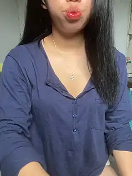 Snapshot of Rose-babyx chatting on 23, 7, 2026 Rose-babyx online show from 23, 7, 2026