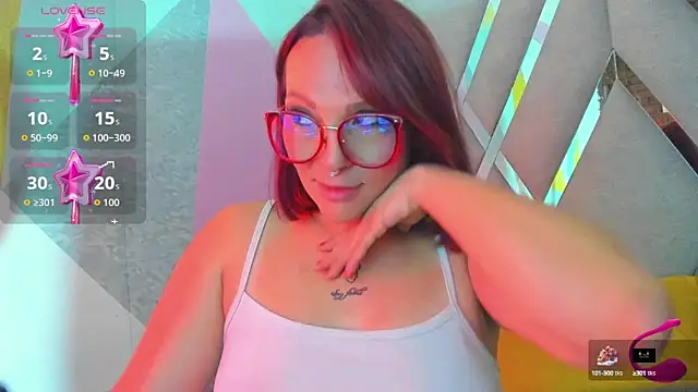 Valentina 005 online show from 7, 10, 2025