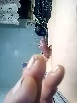 Jarektchurzewski online show from 5, 4, 2026