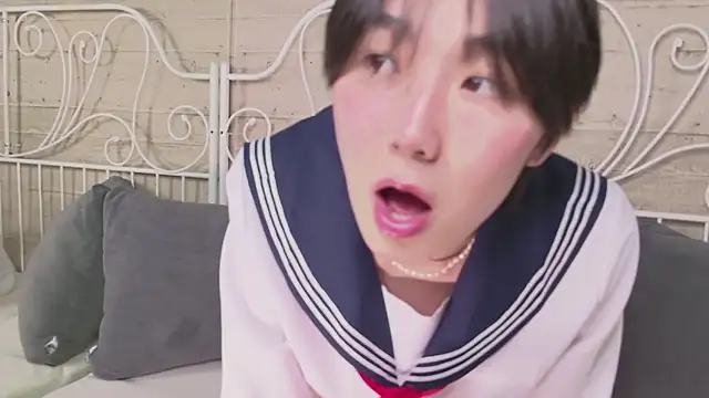 HeejinWang online show from 5, 11, 2025