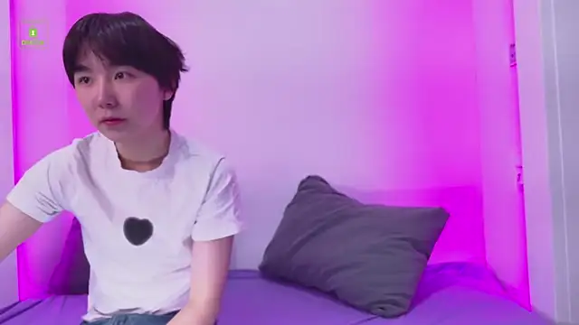 HeejinWang online show from 28, 3, 2026