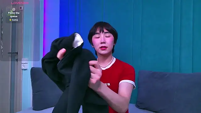 HeejinWang online show from 6, 3, 2026