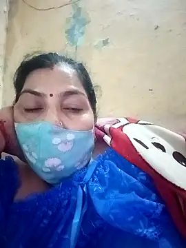 Love-890 online show from 8, 10, 2025