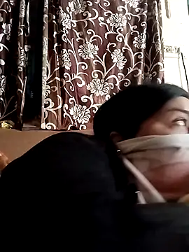 Love-890 online show from 15, 11, 2025