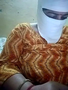 Love-890 online show from 17, 10, 2025