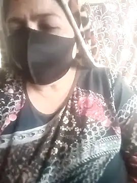 Love-890 online show from 18, 11, 2025