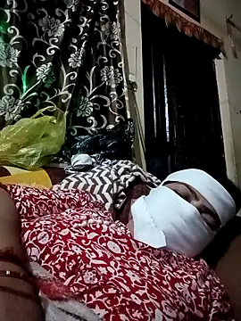 Love-890 online show from 5, 11, 2025