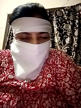 Love-890 online show from 6, 11, 2025