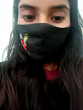 Aaisha-16 online show from 8, 11, 2025