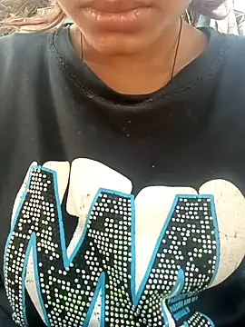 Aaisha-16 online show from 11, 3, 2026