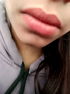 Aaisha-16 online show from 18, 1, 2026