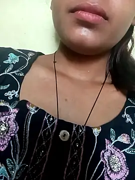 Snapshot of Aaisha-16 chatting on 27, 5, 2026 Aaisha-16 online show from 27, 5, 2026