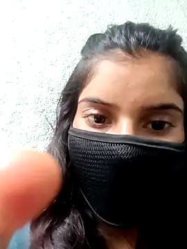 Aaisha-16 online show from 3, 10, 2025