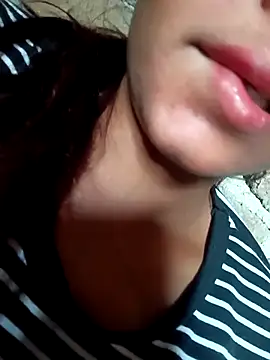 Snapshot of Aaisha-16 chatting on 6, 5, 2026 Aaisha-16 online show from 6, 5, 2026