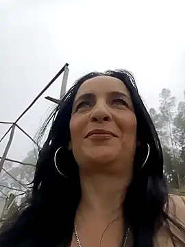 Kimberly Smitth online show from 3, 10, 2025