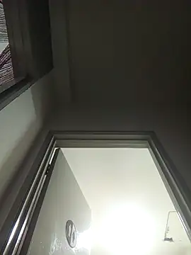 estradiolist online show from 23, 3, 2026