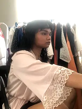 estradiolist online show from 23, 10, 2025