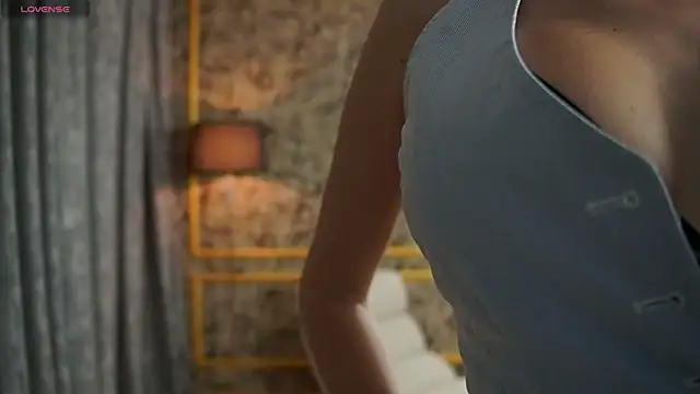 LustfulSin  online show from 10, 6, 2026