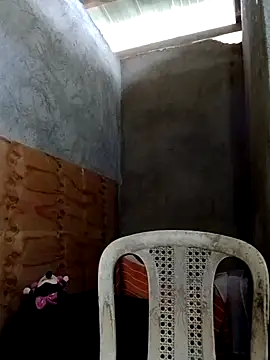 Snapshot of sweet_bella16 chatting on 19, 10, 2025 sweet bella16 online show from 19, 10, 2025