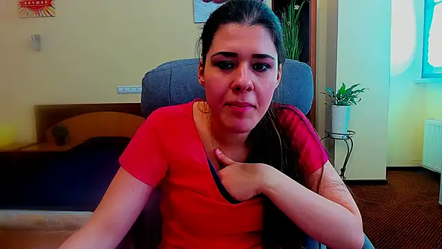 Joannia online show from 2, 11, 2025