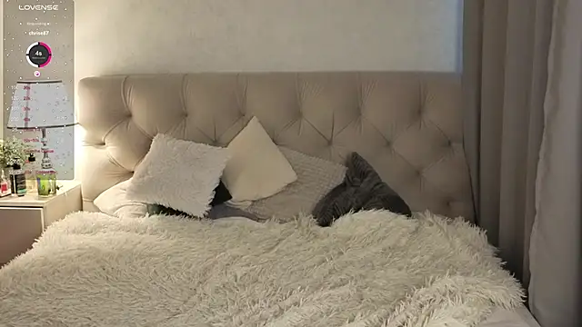 Gentle Ariel online show from 13, 2, 2026