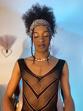 Snapshot of Mia_royal chatting on 30, 5, 2026 Mia royal online show from 30, 5, 2026