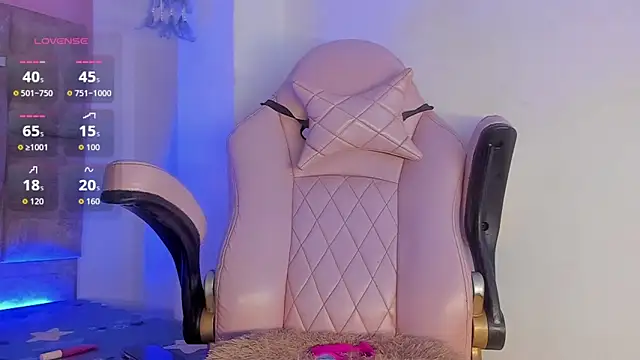 Mia royal online show from 12, 2, 2026