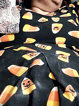 Mmm143 online show from 7, 3, 2026