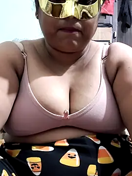 Mmm143 online show from 15, 9, 2025