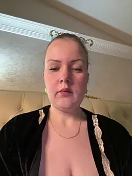 Snapshot of Piccolamonella29 chatting on 6, 5, 2026 Piccolamonella29 online show from 6, 5, 2026