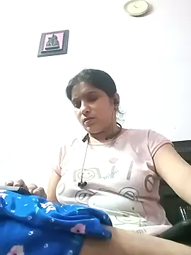 aliya-jaan71 online show from 25, 4, 2026