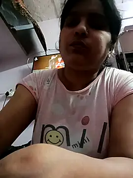 aliya-jaan71 online show from 26, 4, 2026