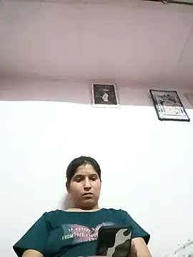 aliya-jaan71 online show from 6, 4, 2026