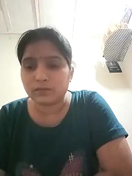 aliya-jaan71 online show from 23, 4, 2026